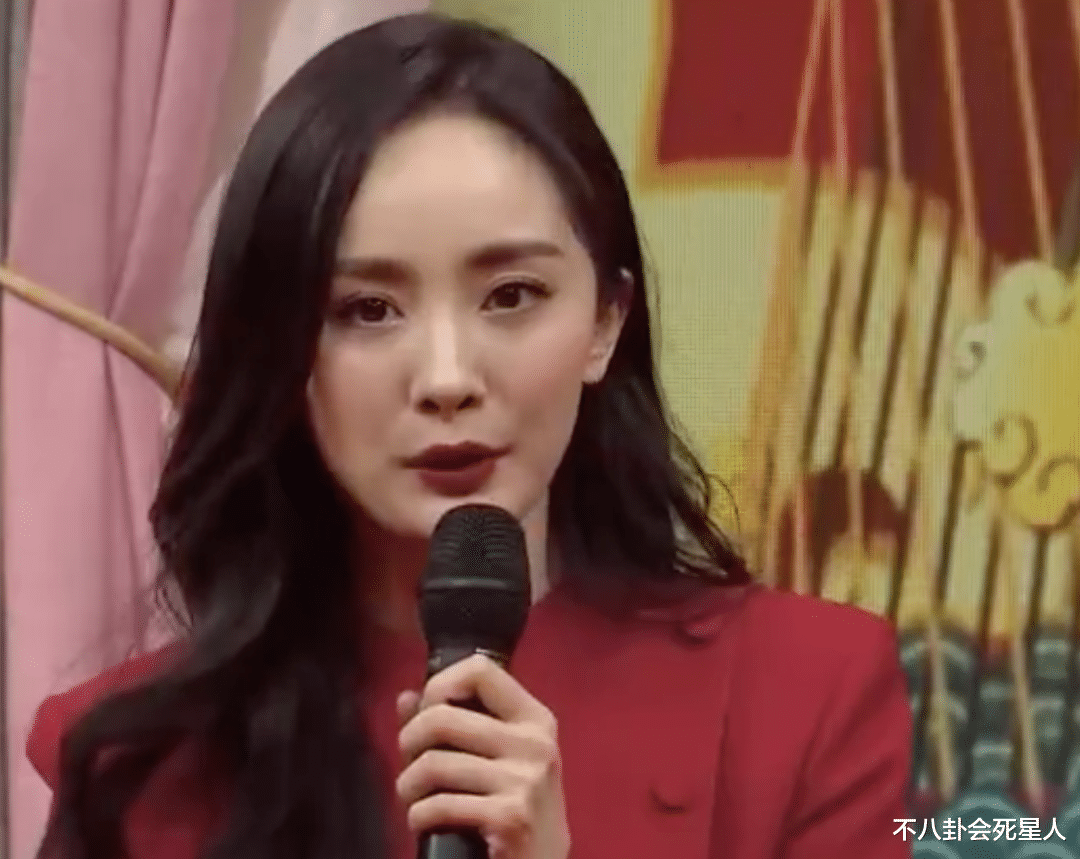 张杰|春晚后台也精彩！杨幂被主持人调侃，王源变迷弟，佟丽娅包饺子