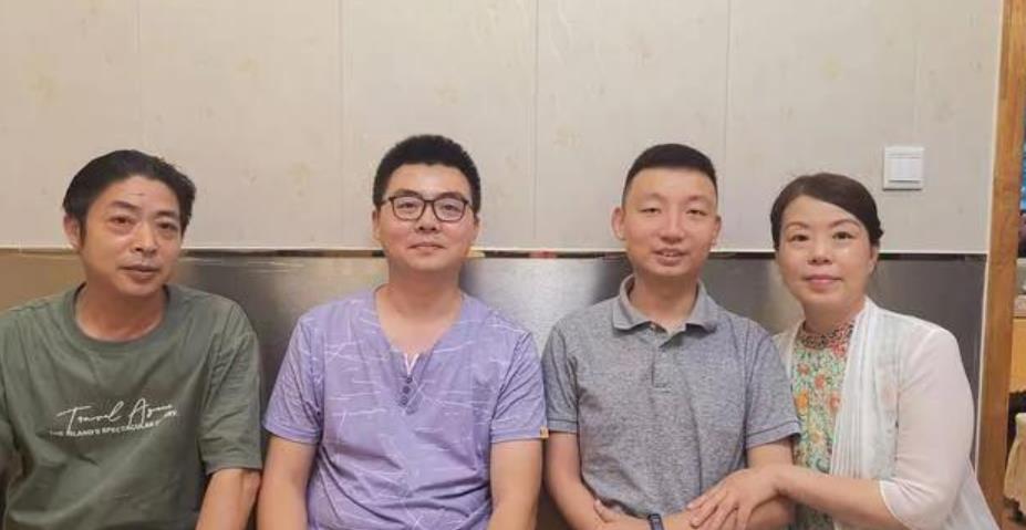 |熊磊和堂姐堂嫂同时发文，撇清与二八事件关系，已经找好退路？