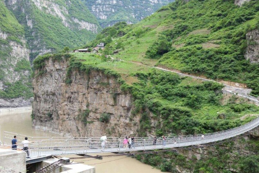  四川的私藏一景区，有“全国最美十大峡谷”之称，但知道的却不多