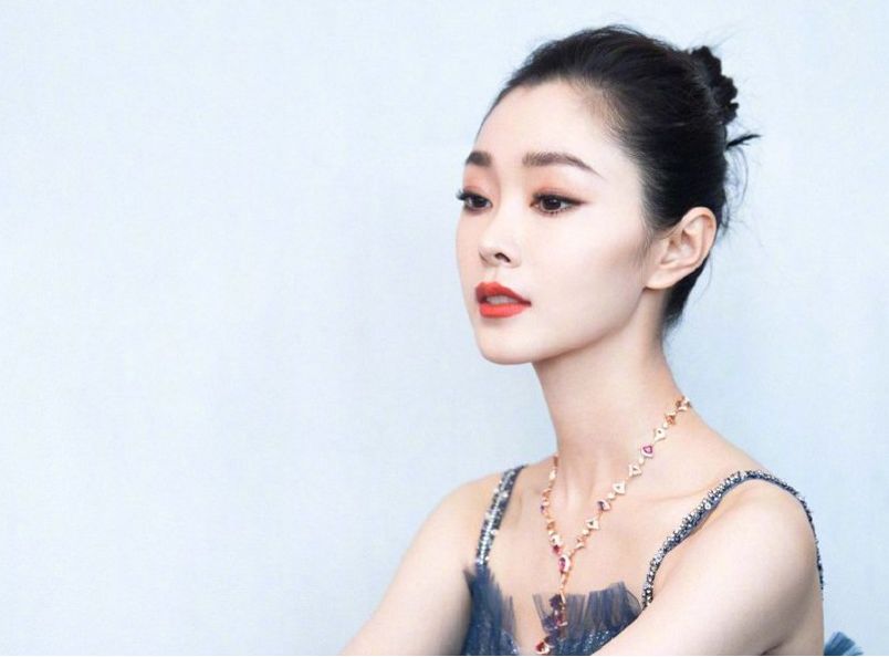 宋轶|《风起洛阳》宋轶受赞，柳然被称为神仙老婆，一碗胡辣汤搞定男神