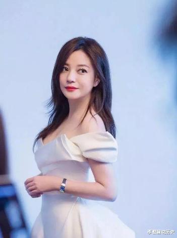 胡静|为让妻子睡安稳觉，丈夫主动切掉器官，身价百亿却“独宠”她11年