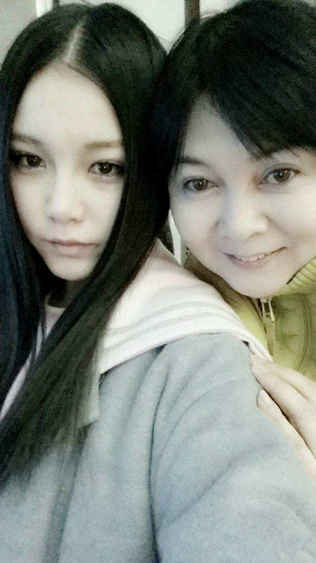 小敏家|“折翼天使”本兮的爆红和陨落