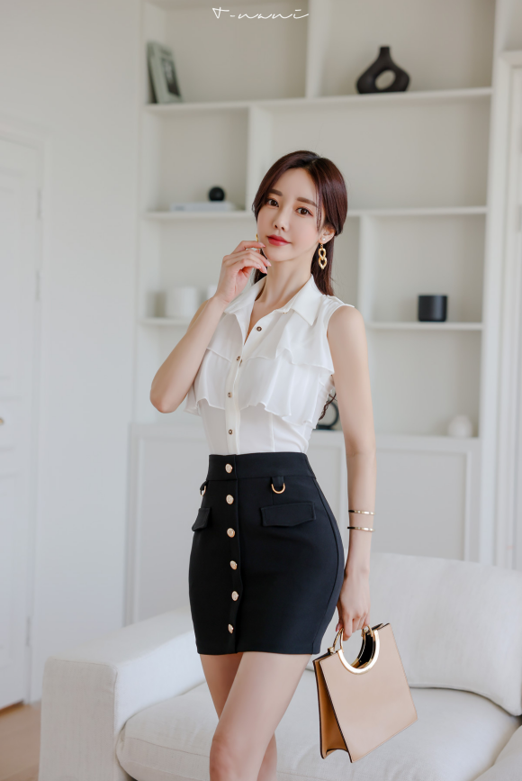 壹品穿搭|女神孙允珠时尚搭配：爱尔兰纯色白净摩登雪纺衬裙