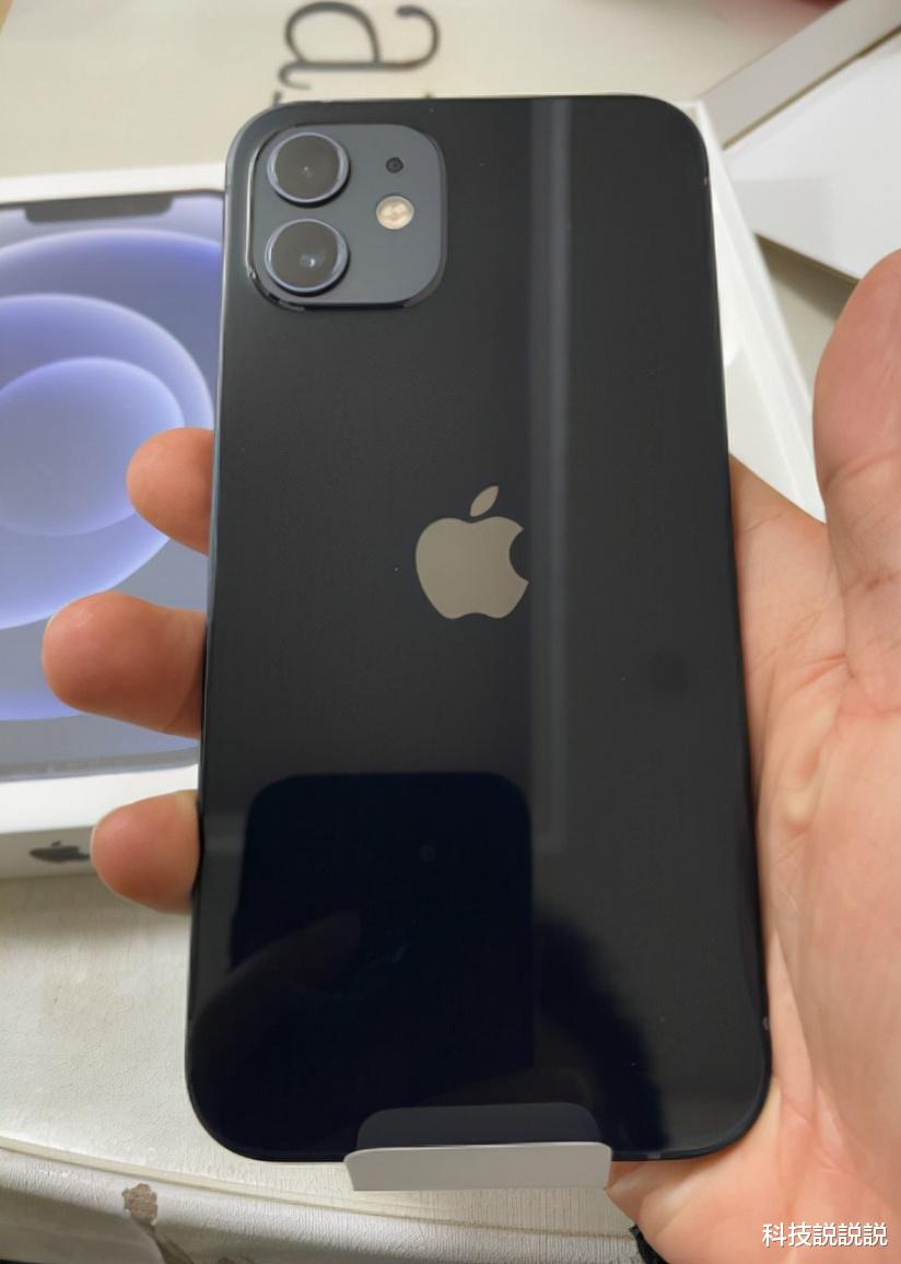 双十一|iPhone12售价再确定，128GB价格亲民，网友：幸福来得真突然！