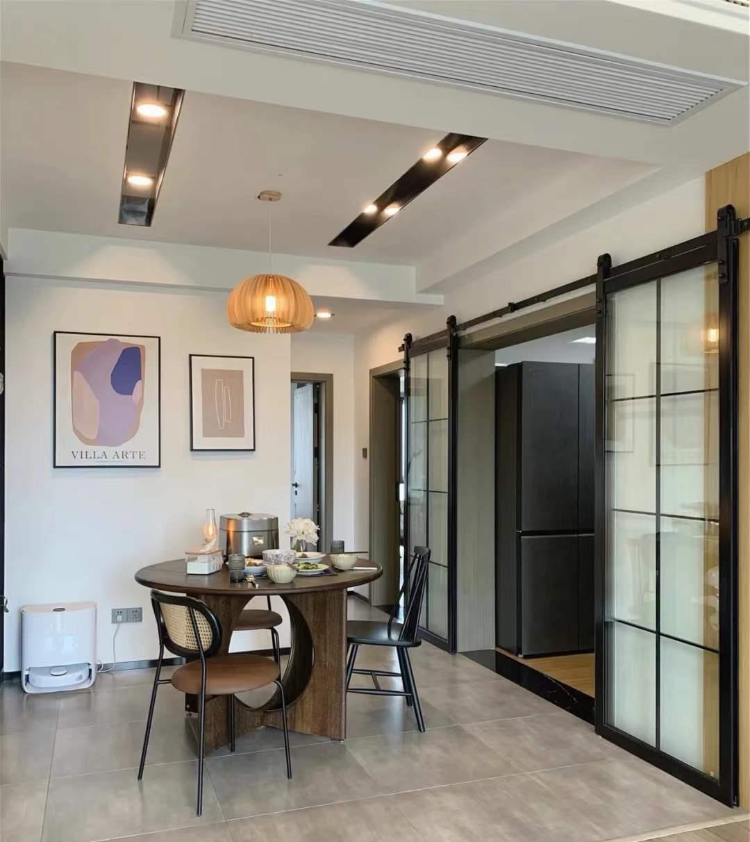 浙江90后夫妇,坚持全屋做满柜子,那叫一个高级,我羡慕了