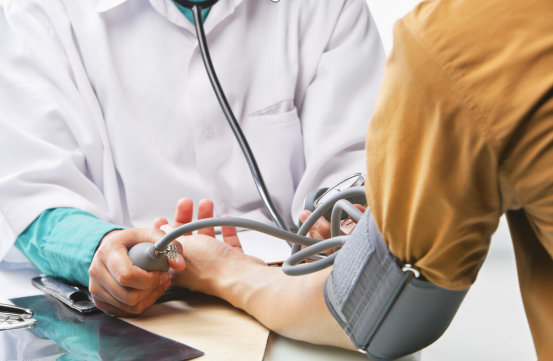 高血压|高血压遇到“对手”了,不是芹菜,每天吃一点,血管一通到底