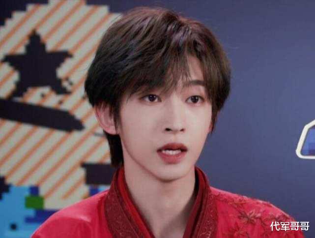 太解气!网红主播嘲讽美妆代言人刘宇被开除,事后道歉也无法原谅