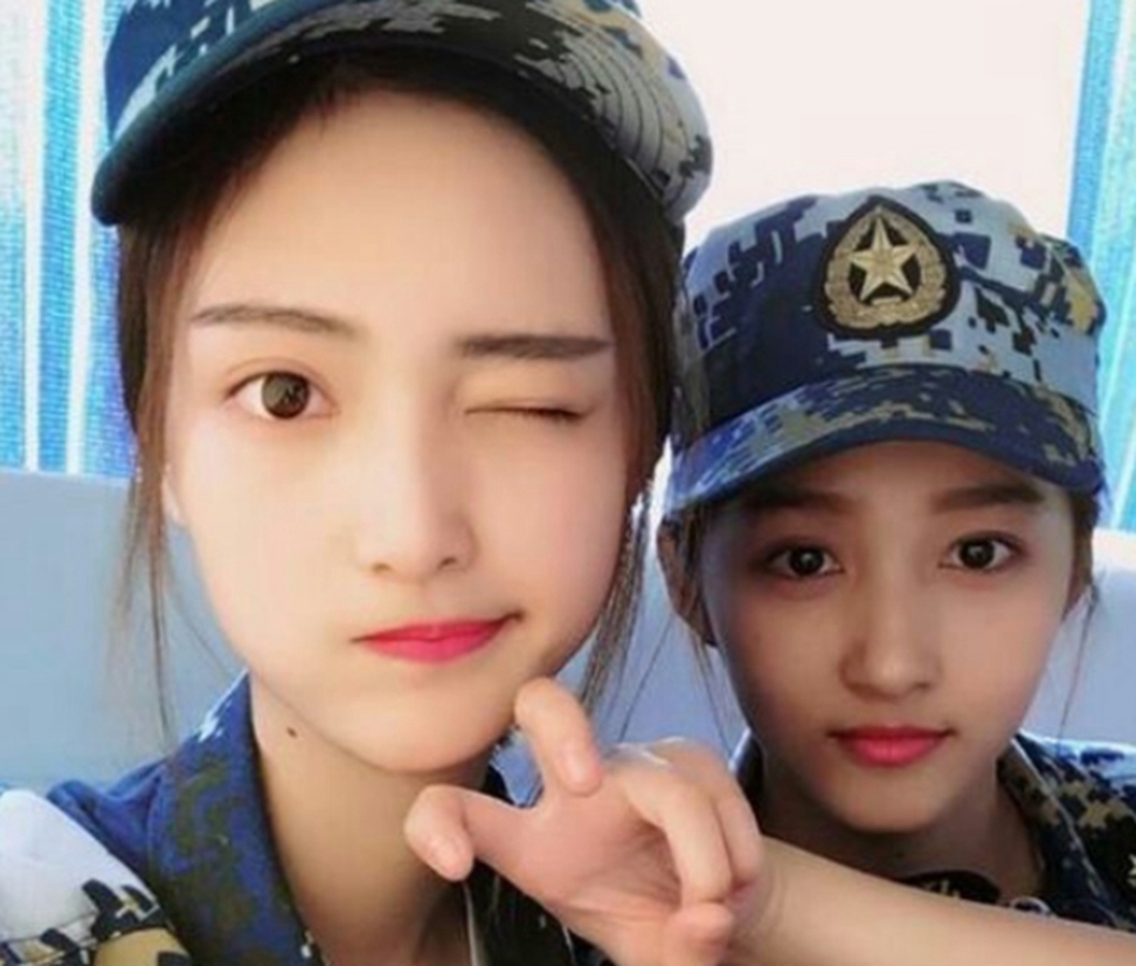 王俊凯|明星们最想删除的照片，赵丽颖好尴尬，王俊凯让人笑到胃痛