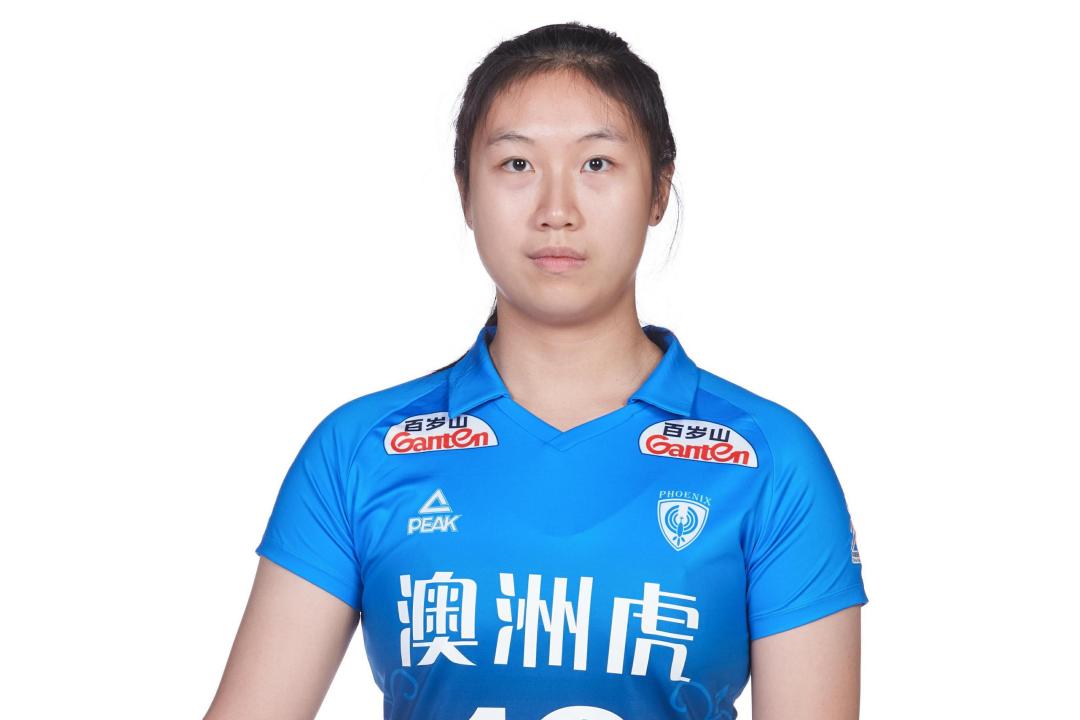 |江苏女排双线作战发挥出色！杨雯锦吴晗进步大，李龚慧唐欣表现佳！