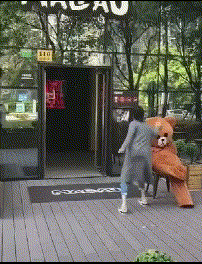 黑丝 大兄弟，你来健身房的目的太明显，你的动作早就暴露一切！