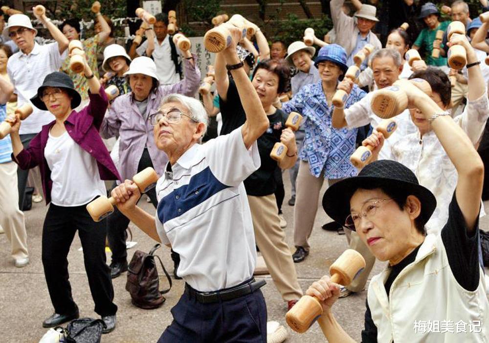 银鱼|日本富豪眼中的“长寿食物”,我国产量高却很少有人吃,为何?
