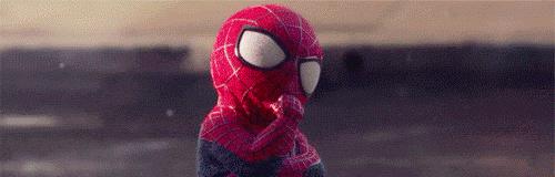 蜘蛛侠|绝，加菲和托比·马奎尔一起溜去影院看的蜘蛛侠，愣是没人发现！