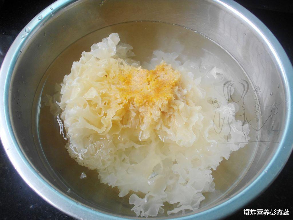 木耳|吃银耳能补充胶原蛋白、美容护肤？辟谣：银耳的这些好处别理解错