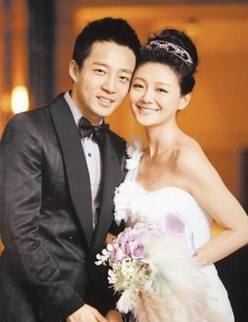 赵丽颖|7位女神2021年恢复单身：有人事业大火有人另觅真爱，活成大女主