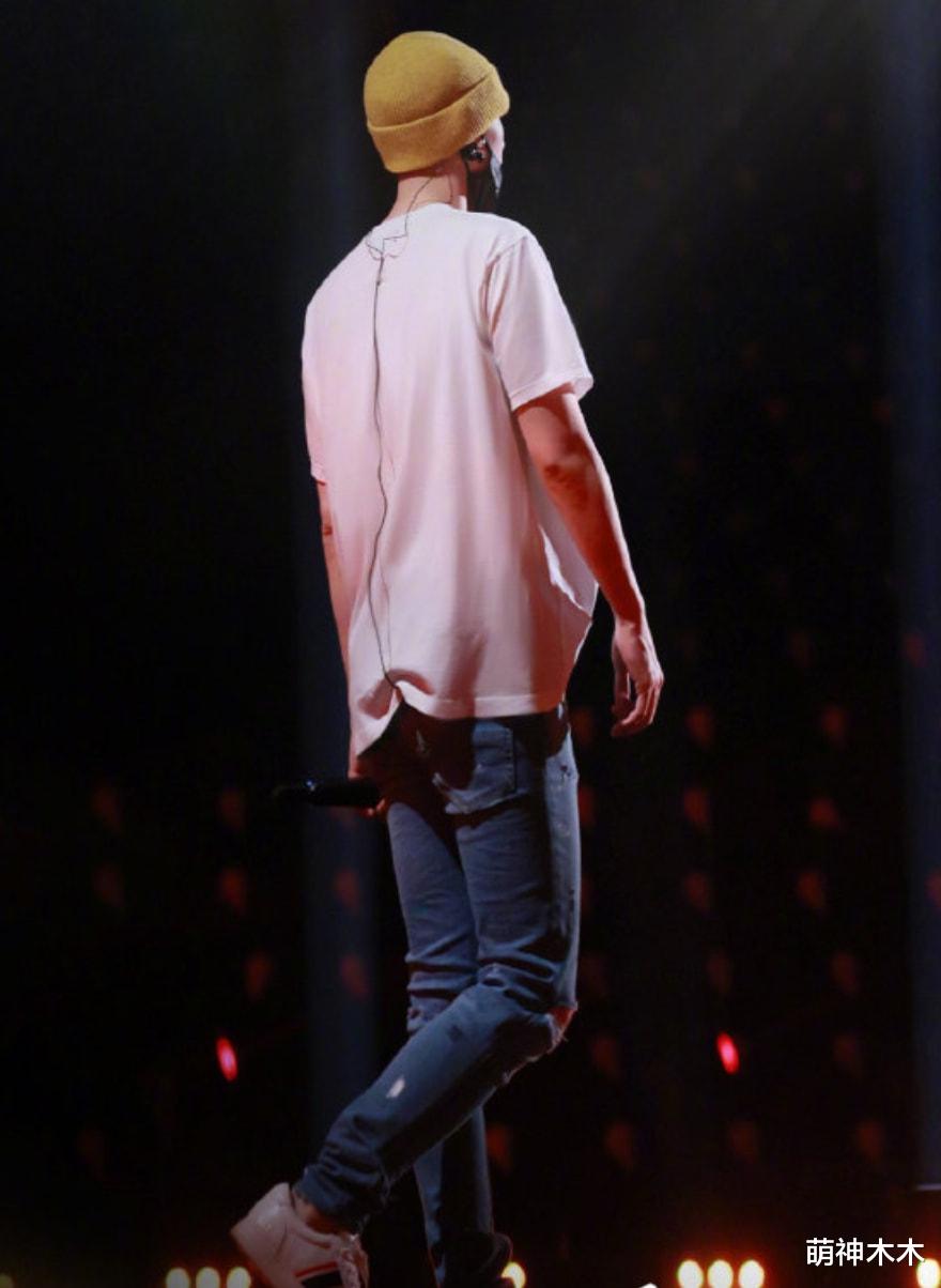 春晚|跨年晚会彩排图来了！杨幂潮酷十足，龚俊献上首秀，张艺兴热舞