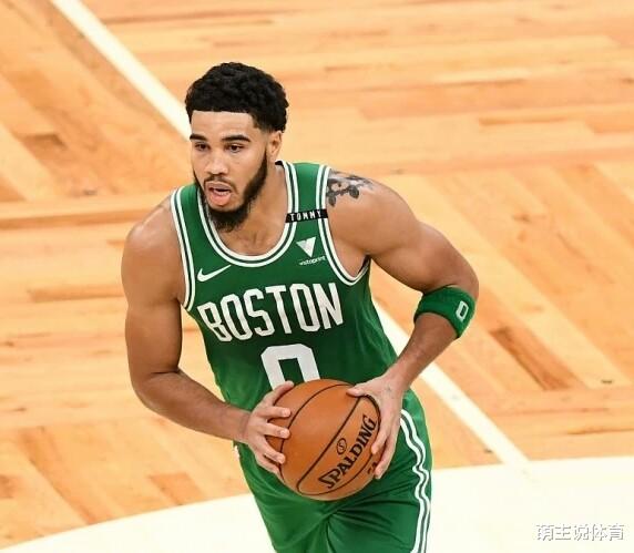 凯尔特人队|35胜31负！恭喜沃克，恭喜富尼耶，绿军5年1.63亿顶薪签约赚了