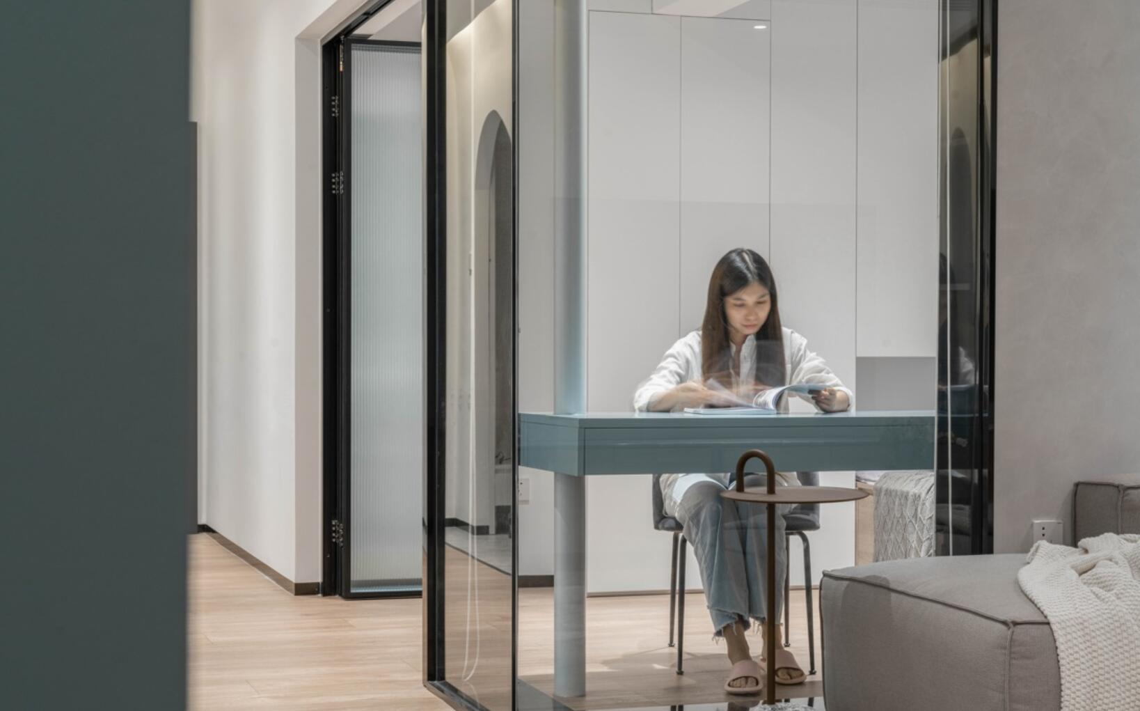 五口人居住，她凭什么只留两间卧室？完工后，才发现有多实用