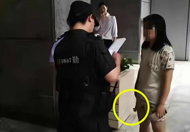 肖战|宋祖德太敢说，发文揭露保姆手拿榔头原因，并详细分析过程