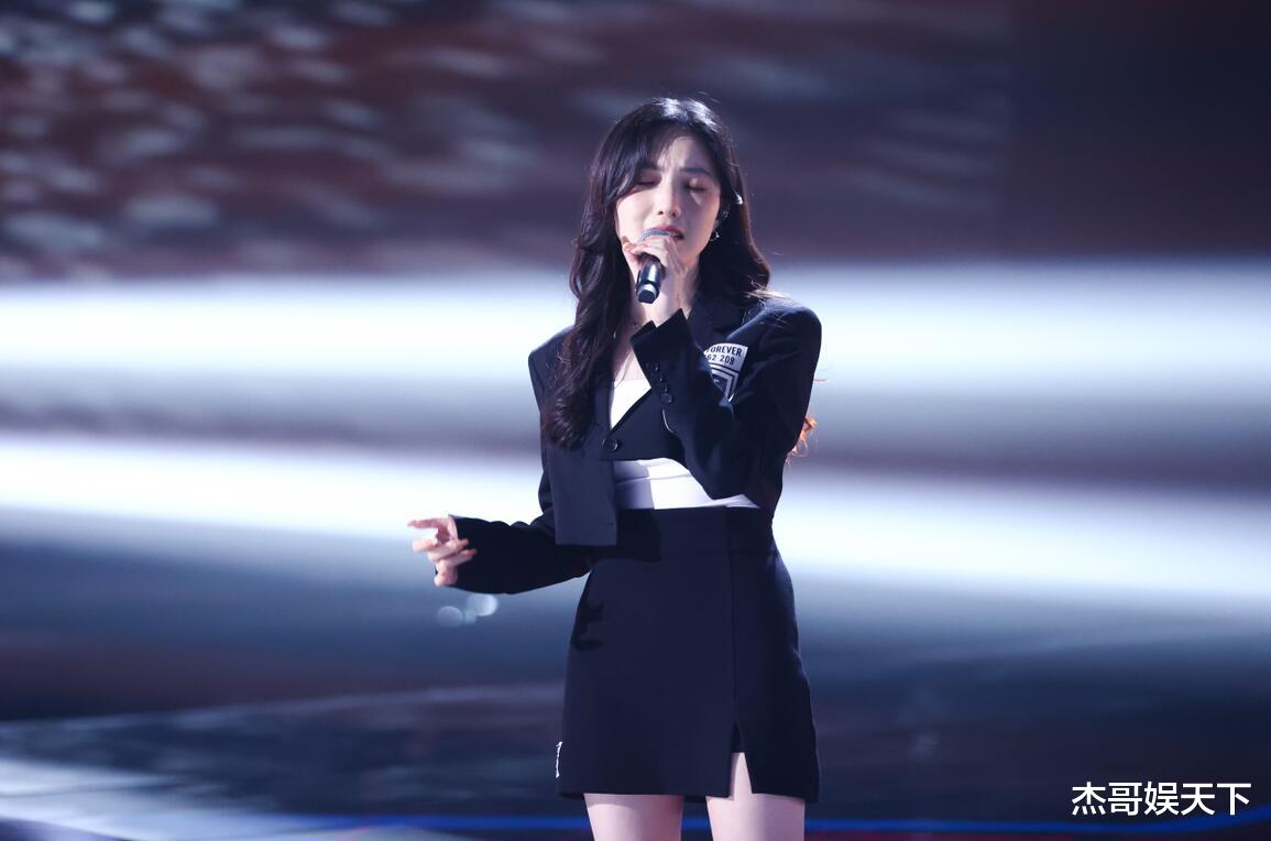 谭轩辕|谭轩辕于梓贝被淘汰很冤？专业评审回应了，我们根本“不配”点评