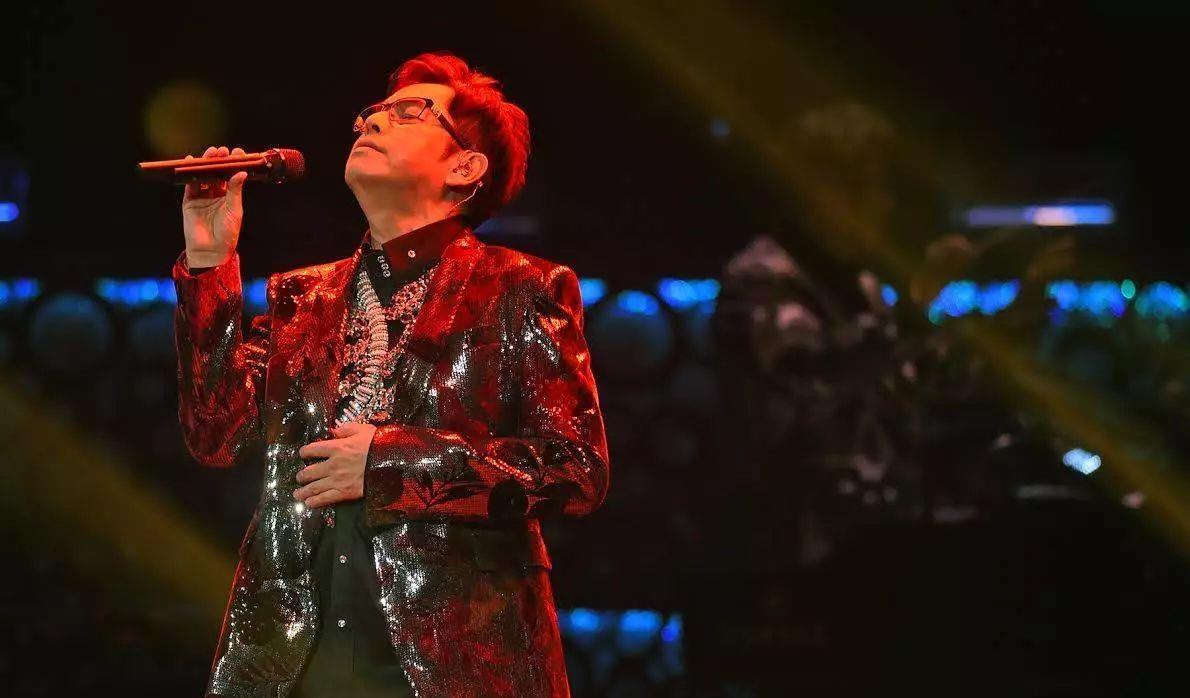 顿芳苓|谭咏麟和两个女人的爱情史：朱咏婷生子转正，原配选择出家