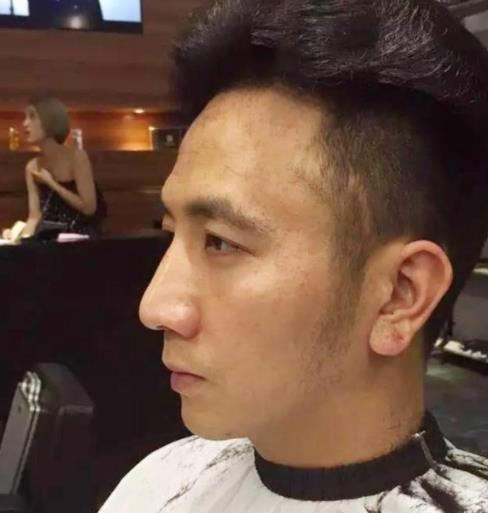 MARRY|庭审上的莫焕晶是假的?党律师曾怀疑被调包,却无法出面辟谣