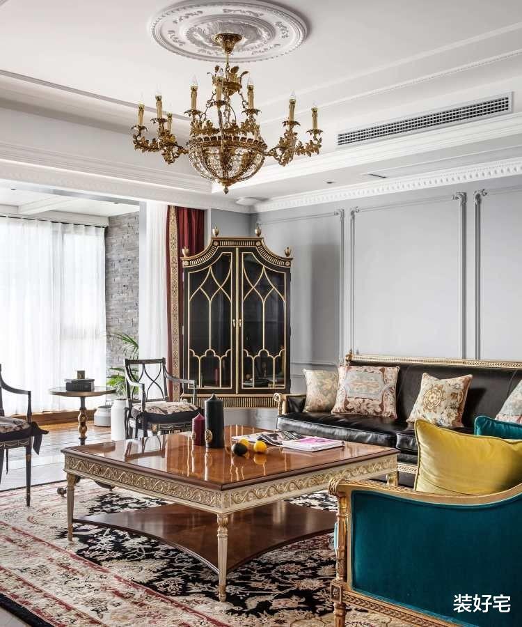 飘窗|祖母绿、脏粉色，色彩丰富的法式风格，要的就是与众不同的感觉