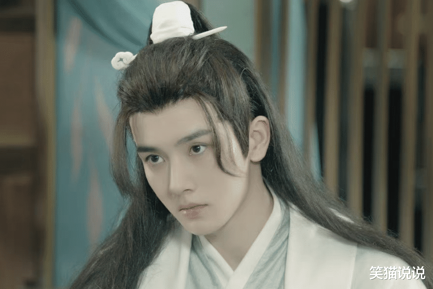 郝蕾|因为古偶男主的颜值，李承鄞再获利，网友吐槽连短视频网红都胜任他们！