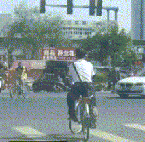 |搞笑GIF趣图: 没错，这就是夏天的感觉！