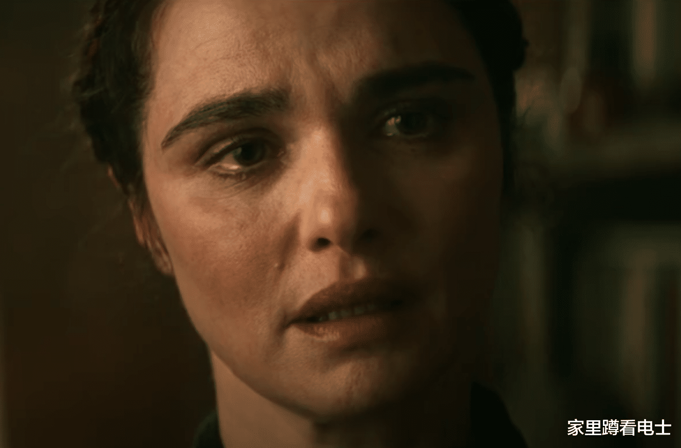 黑寡妇|《黑寡妇》“冻龄”担当，英伦学霸蕾切尔，老公是“007”丹尼尔克雷格