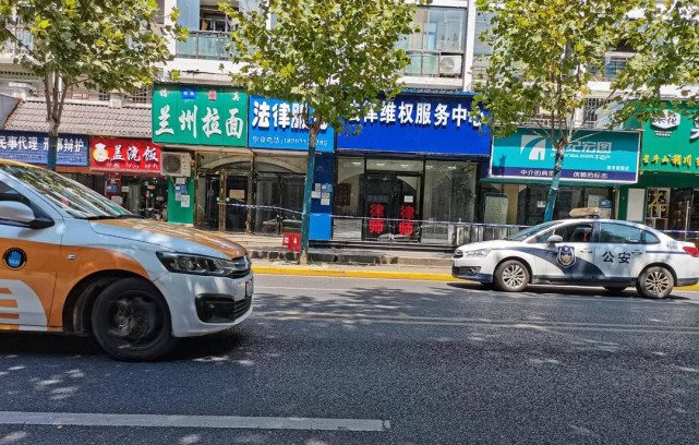 律师 无家破产！枪杀律师“凶手”曾是企业家：落魄到借200元生活费！