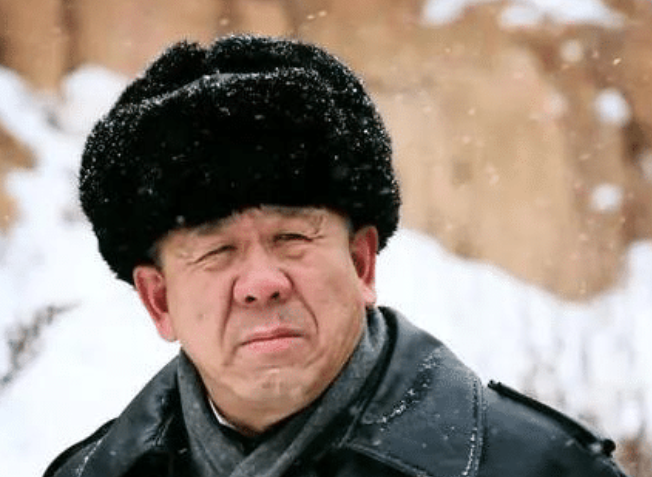 李幼斌|63岁李幼斌和“西门庆”李强等聚会，餐桌遭大咖辱骂反赔笑脸！