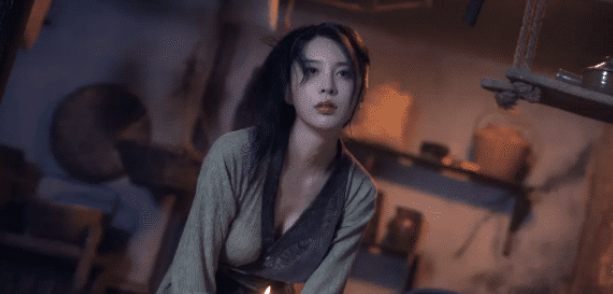 潘金莲|64岁的潘长江演武大郎，新版潘金莲“性感吸睛”，在消费情怀？