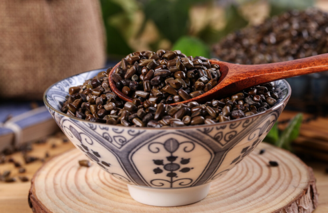 酒吧|37岁男子酒吧昏倒，肝癌离世，医生叹息：这1个习惯太要命了