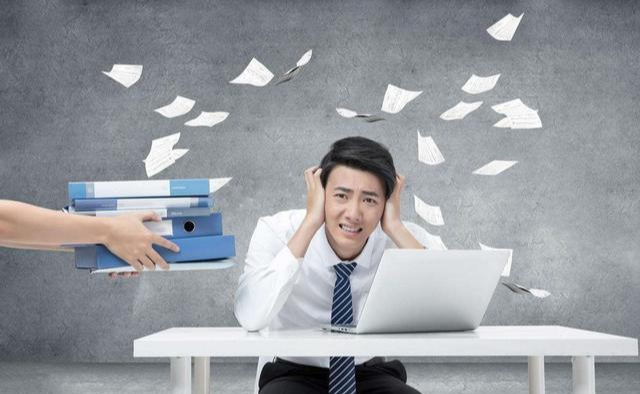 |职场中，这些话题属于聊天“禁区”