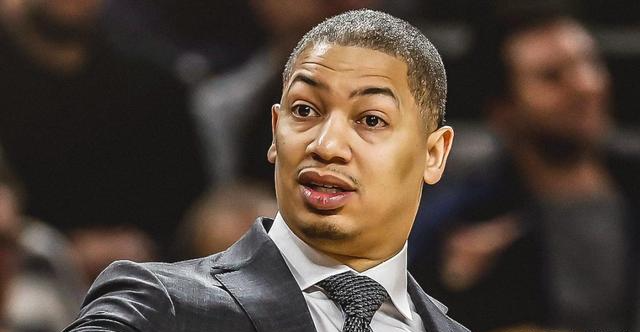 火箭队|17分大胜!路威轰30+2+10,快船奇兵轰44+15,小卡临时宣布新决定