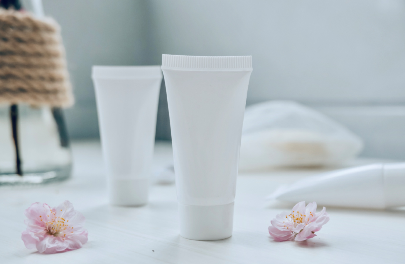 薇诺娜|天猫国货美妆第一名：打败HR、海蓝之谜，一天卖了8个亿！