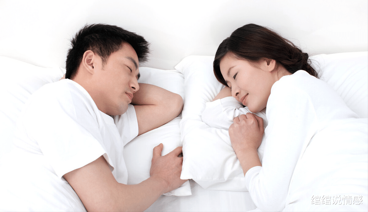 绾绾说情感|“不帮我弟就别过了”说完妻子跑回娘家，过了半个月回来她崩溃了