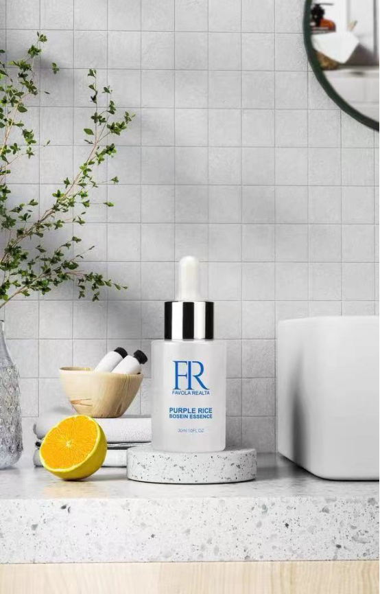 茗姐时尚日记|李佳琪好物，这款FR白瓷瓶超少女心，非常清新好用！