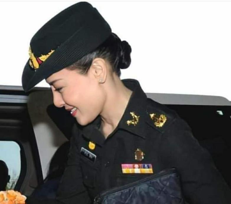 西拉米|西拉米“正式回归”提上日程，王室公开晒照，盛世美颜注定翻盘