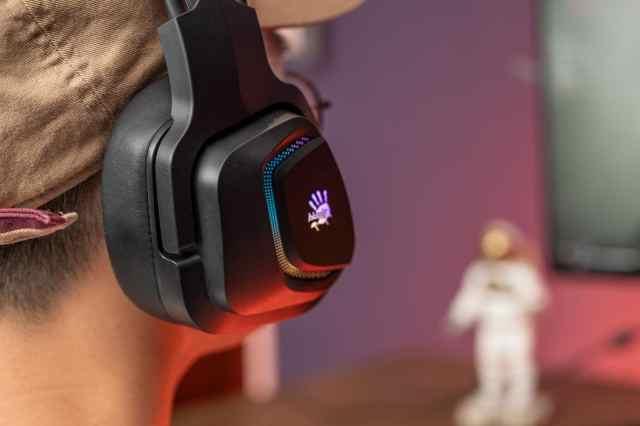 耳机|用上它们,玩永劫无间直冲殿堂—血手幽灵键鼠耳机组合体验