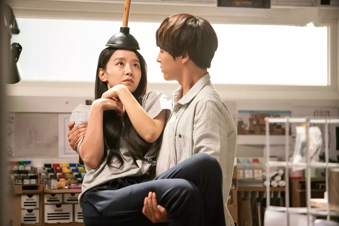 黄柠檬|二女共侍一夫？36岁女子和老公都是二婚，前妻常以看孩子为名留宿