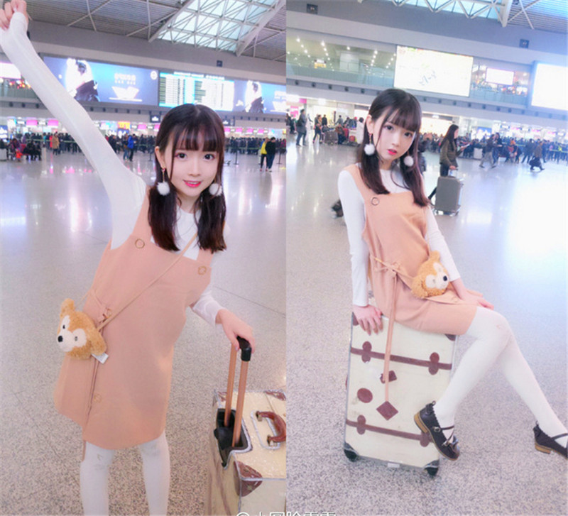 原神|COS圈一姐好事将近,雪雪官宣直播求婚,圣诞合照麋鹿妆白袜吸睛