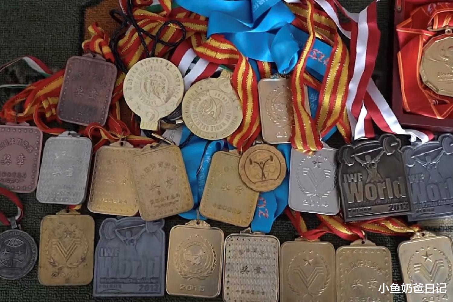 小鱼奶爸日记|本届奥运会“最苦冠军”，出身特困家庭，从质疑和苦难中获得蜕变