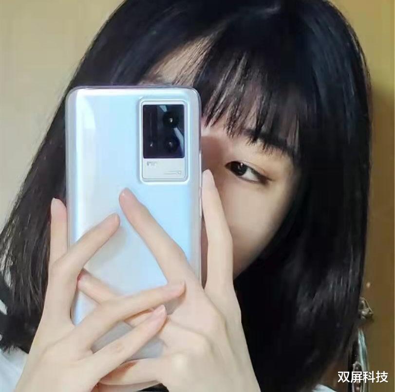 vivo|30分钟充满电量，骁龙870性能加持，8GB+256GB旗舰机跌至2099元