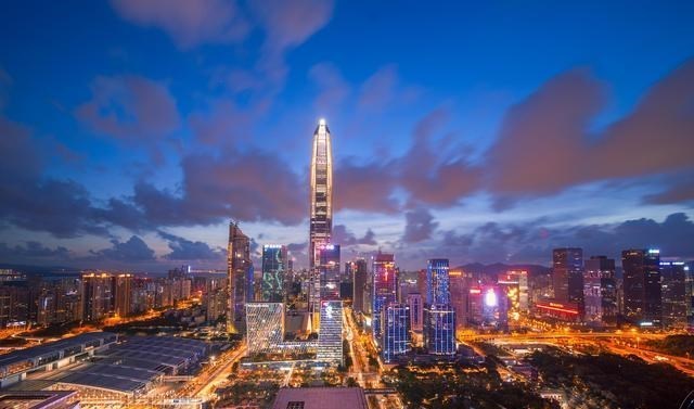 四叶草海之恋|中国半年度人均收入大洗牌：上海第一，宁波竟领先苏州