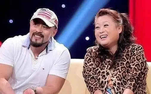 张海燕|“当代武则天”张海燕，专找小鲜肉，是追寻真爱还是贪图享受？