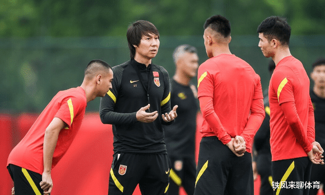 埃尔克森|国足前锋艾克森状态低迷原因浮出水面，球迷：他经验很丰富