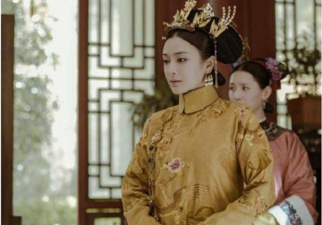 金泫雅 清朝女子发型是什么样子？与清宫剧完全相反，真实的造型是这样的
