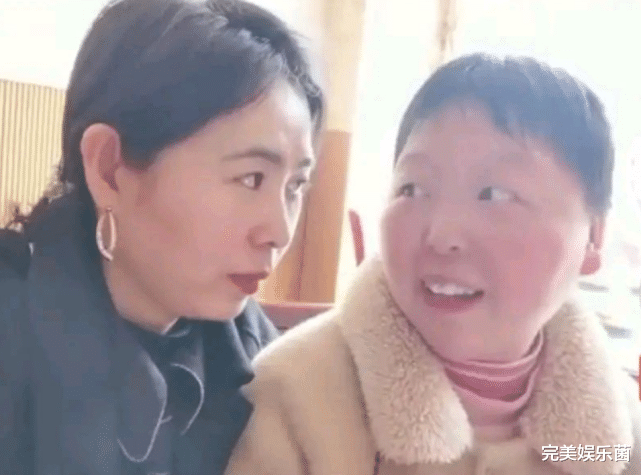 带货|郭策堂嫂按捺不住了？带货让杜粉当模特，评论区被先学会做人刷屏