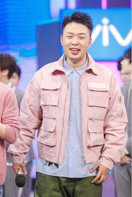 杜海涛|杜海涛为娶沈梦辰狂减30斤，如今五官立体，网友：高攀不起